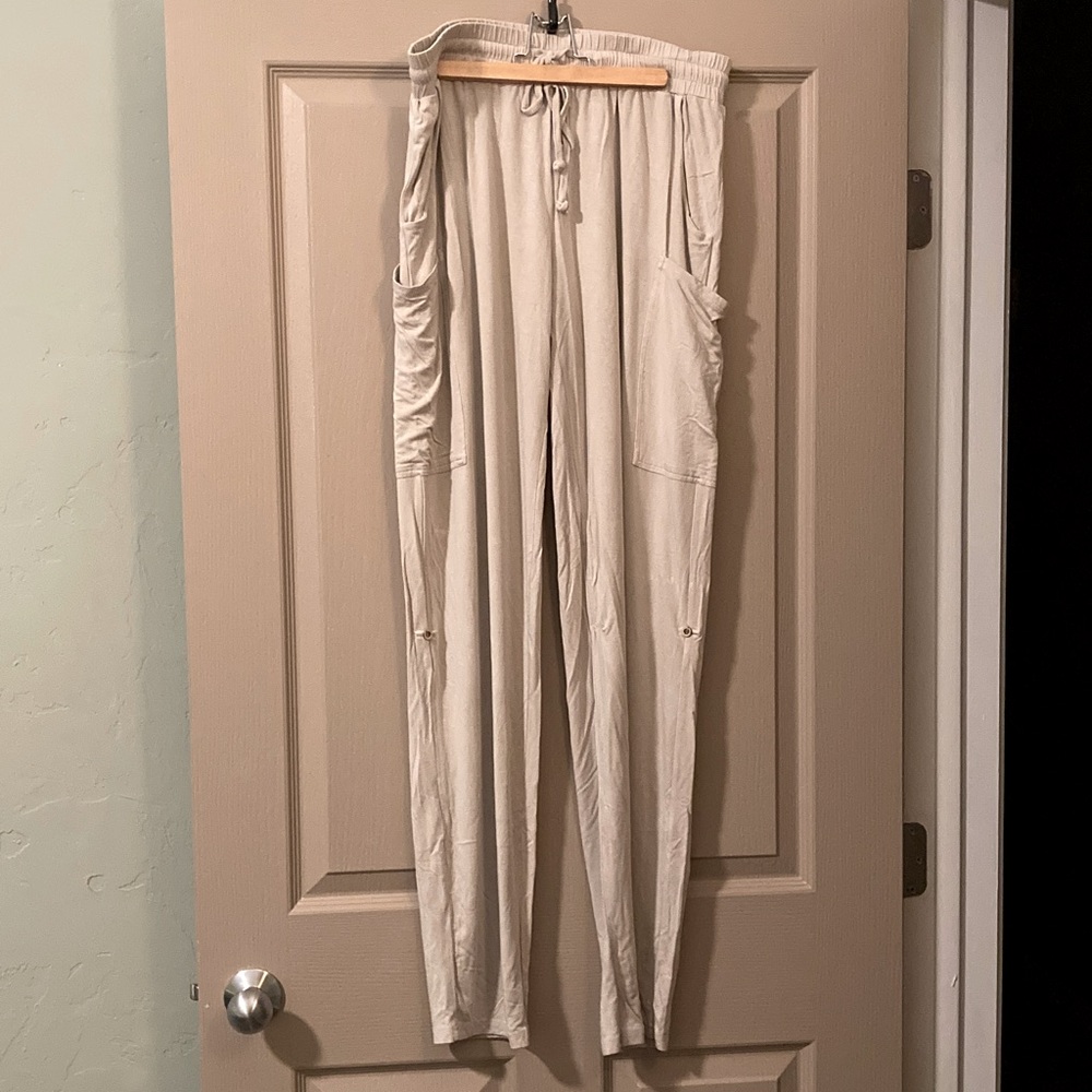 Bamboo Body lightweight UPF pants, great for tall women, FLAWED